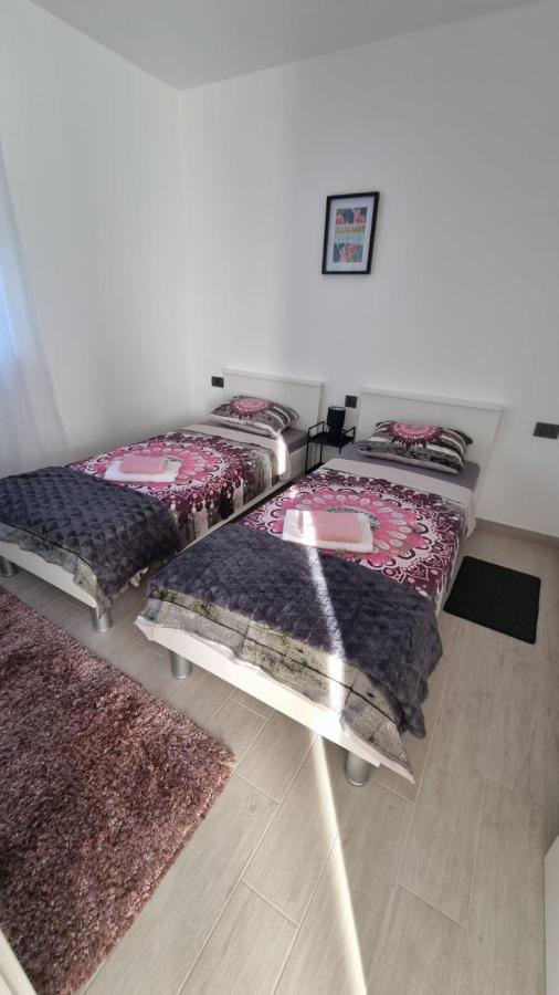 Appartamento Gabi Grebaštica Esterno foto